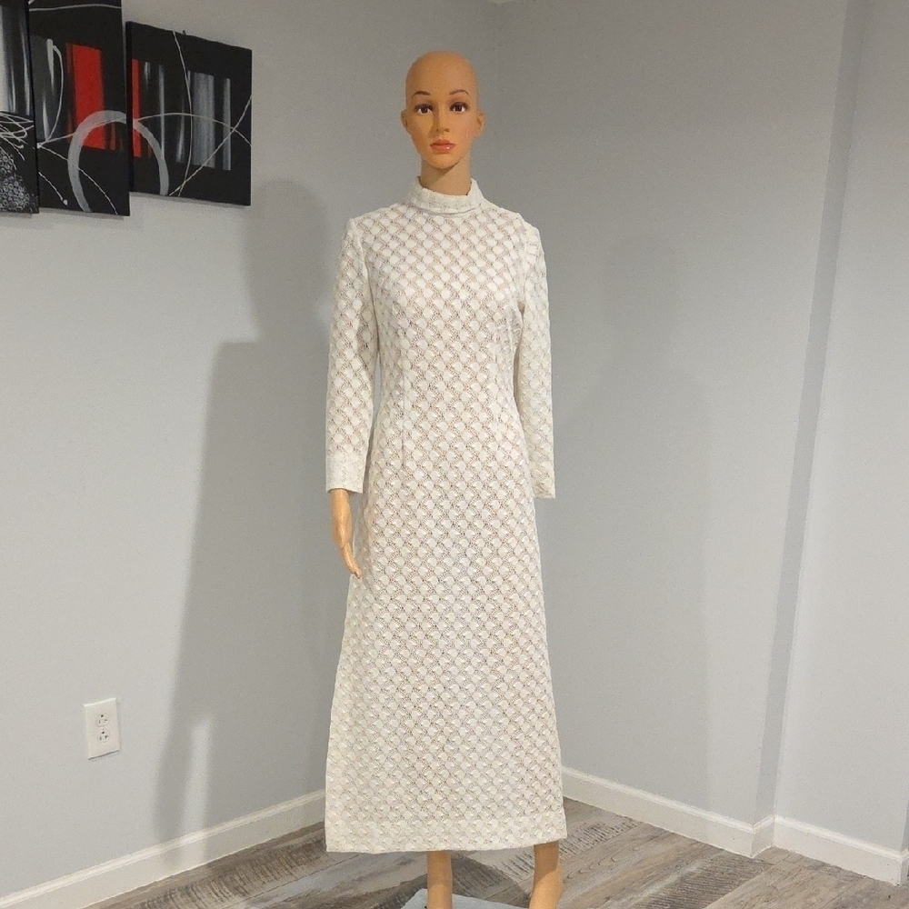 Vintage 70s  White  Long Sleeve Dress